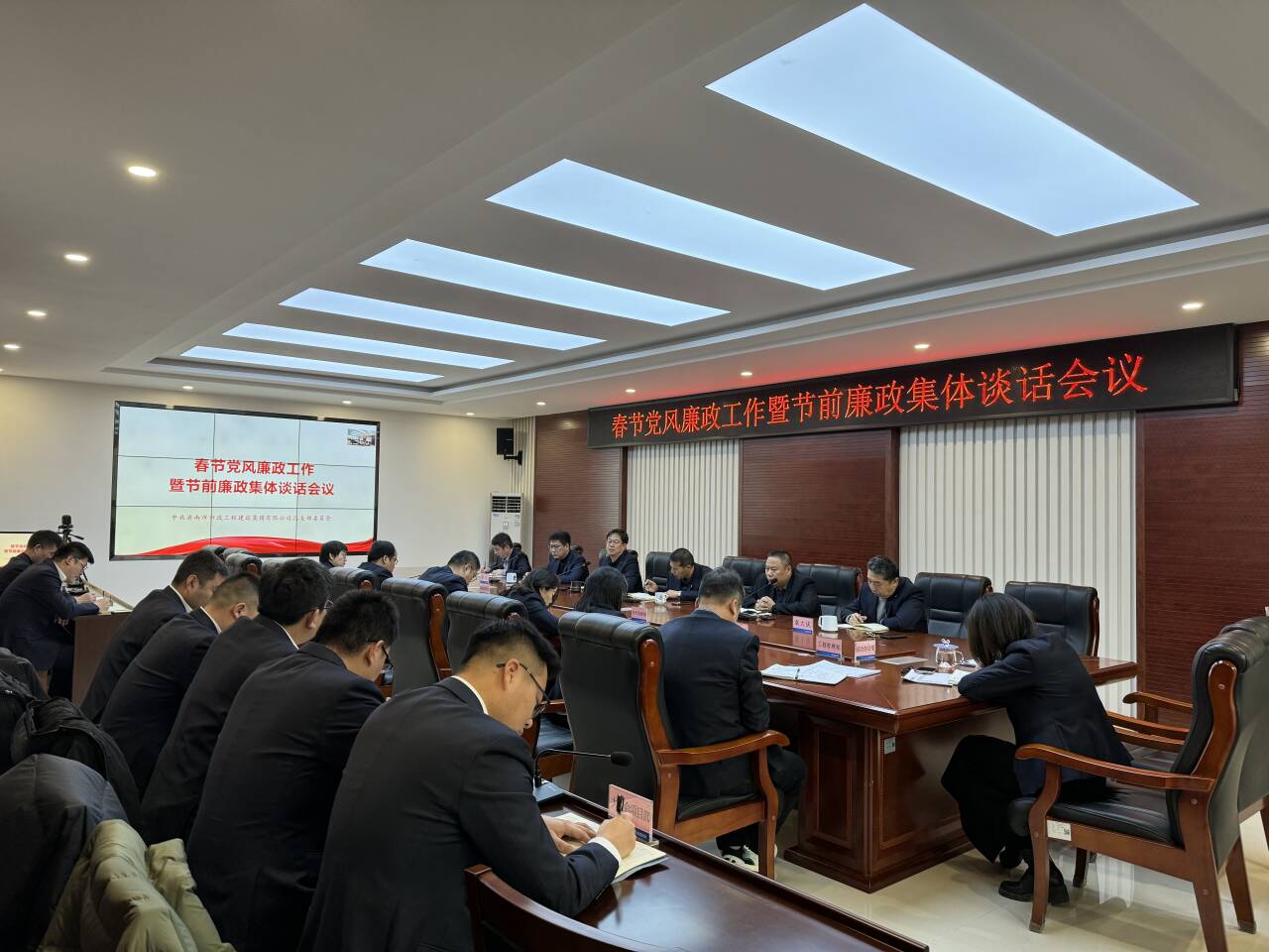 GPJQKG{6SU(571~)7A%@`{W_tmb GPJQKG{6SU(571~)7A%@`{W_tmb